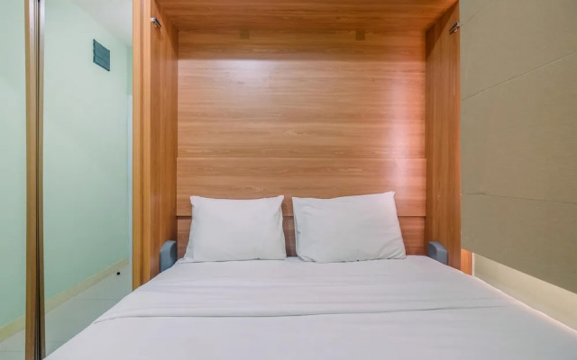 Trendy Connecting Mall 2BR Green Pramuka Apartment