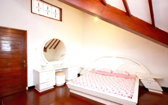 De Kapten Setiabudi Cottage and Guest House