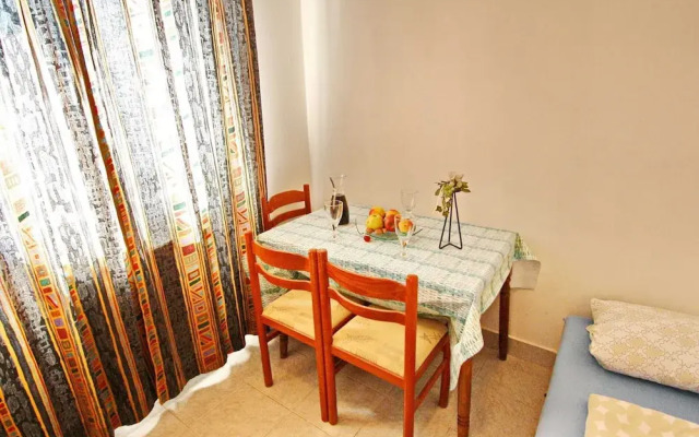 Apartments Lemes - One Bedroom Apartment With Garden View Apt4
