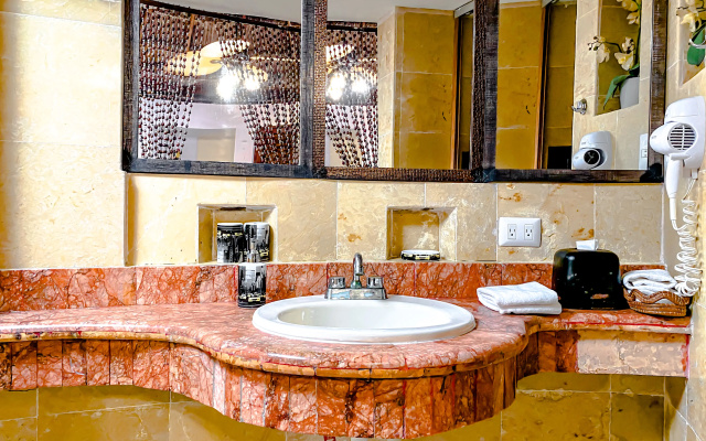 Cocos Cabañas Playa del Carmen Adults only