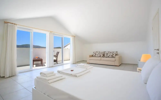 Diamond Villa 04