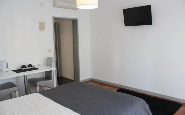 Colina Guesthouse - Braga