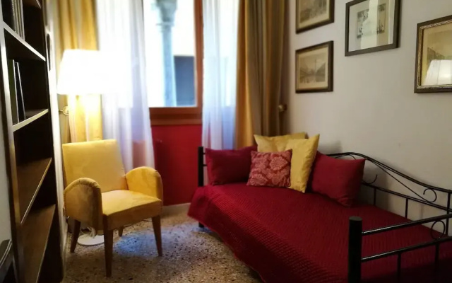 Paste Apartment