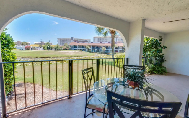 Edgewater Golf Villa 201
