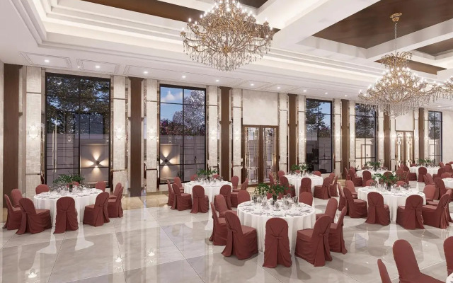 Nirvana Grand Hotel & Resort