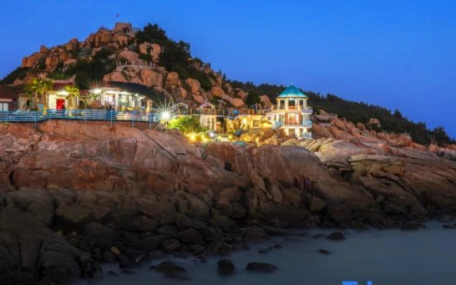 Qinhai Homestay (Huinu Style Park Scenic Area)