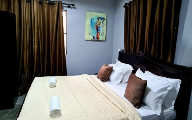 Cozy,quiet & Fantastic- Close to Highway - Parking
