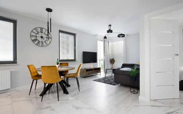 Elite Apartments Goldie | balcony & free parking | CENTER