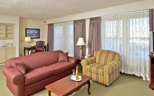 Historic Anchorage Hotel