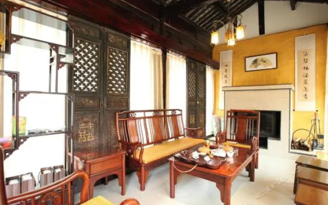 Youtang Cloud Station | CourtyardZen-style Inn (Lijiang Shuhe Ancient Town Branch)