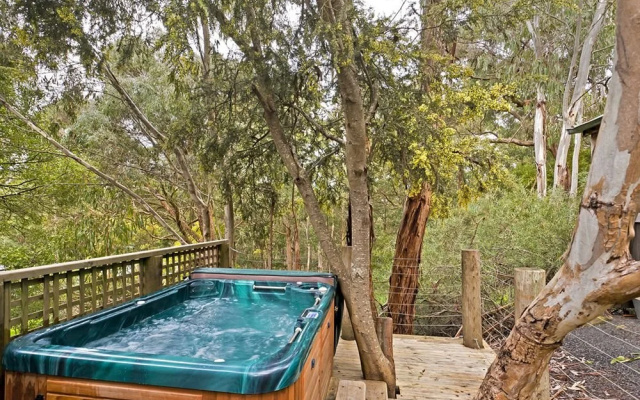 King Parrot Cottages