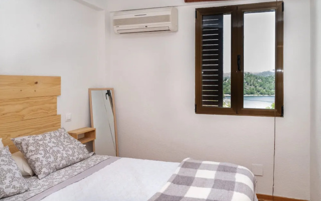 Apartment With Amazing Views to San Juan Lake