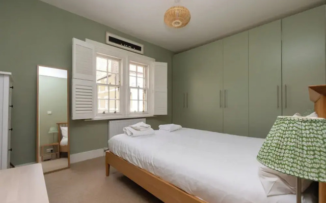 Beautiful & Cosy 2BD House - Southwark