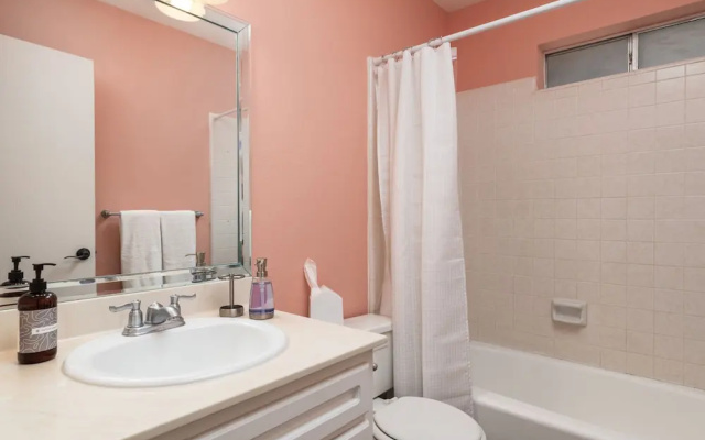 3BR Home in Mesa with Pool by WanderJaunt