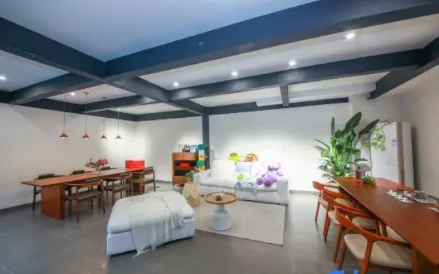 Lanwu X-Space Guesthouse (Huangshan Xixinan Ancient Village Branch)
