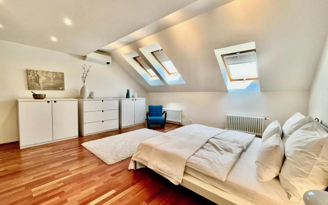 Luxury Penthouse Apartment