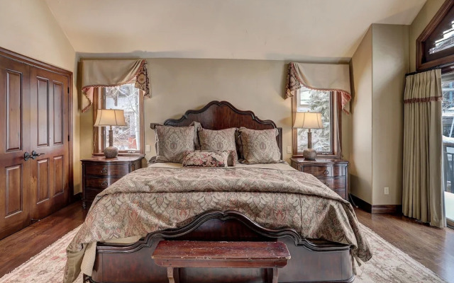 Pines 7 Larkspur - 6 Br Townhouse
