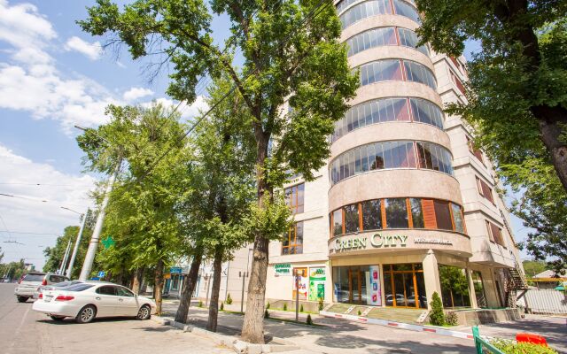 Отель Green City Кыргызстан, Бишкек - отзывы, цены и фото номеров - забронировать отель Green City онлайн вид на фасад
