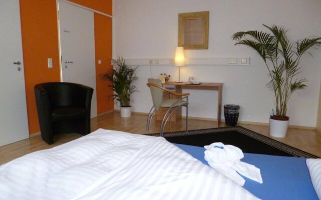 Marbella in Minden, Germany from 203$, photos, reviews - zenhotels.com room amenities