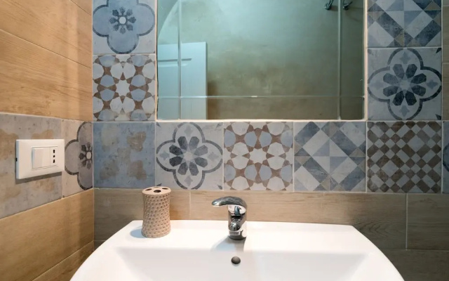 La Bianca Suite