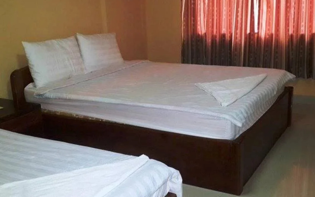 Golden Palace Hotel