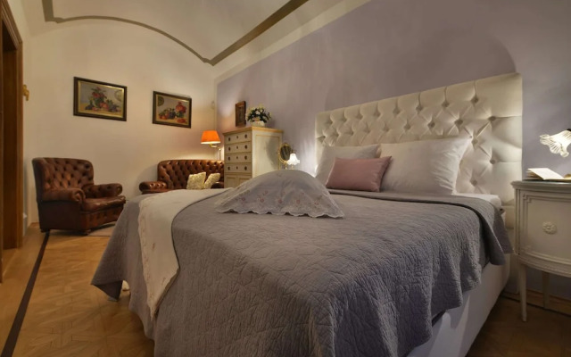 Charming Prague Downtown Flat