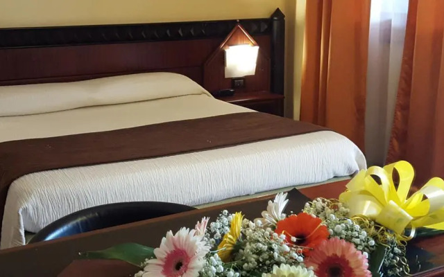 Hotel Motel Flower