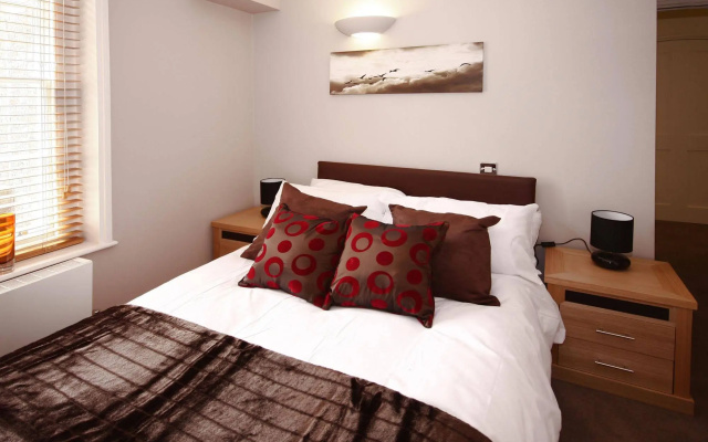 Berkshire Rooms - Wokingham