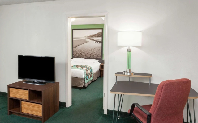 Super 8 Stevensville
