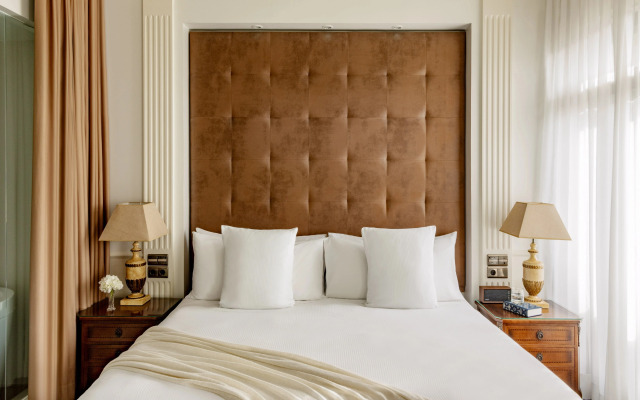 Gran Melia Fenix - The Leading Hotels of the World