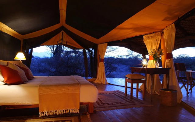 Elewana Lewa Safari Camp