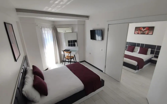 Wb Weekend Otel