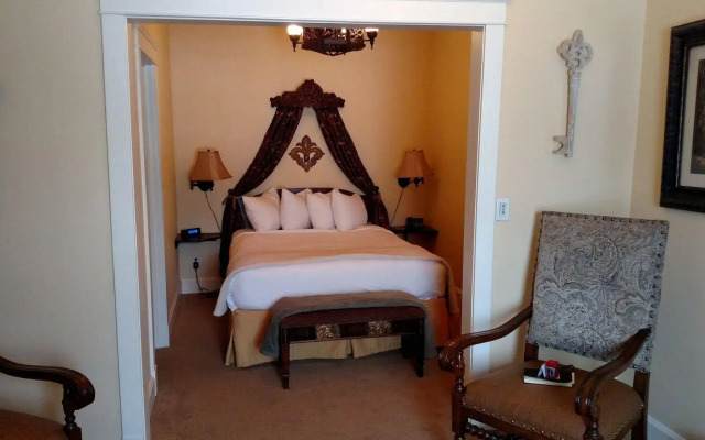 Ye Old English Inn
