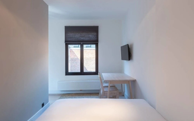Theater Square Apartments 50