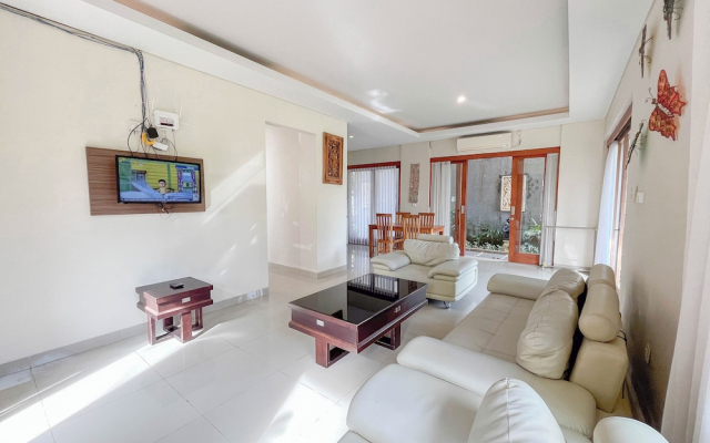 Homey And Magnificent 3Br At Villa Casa De Uli