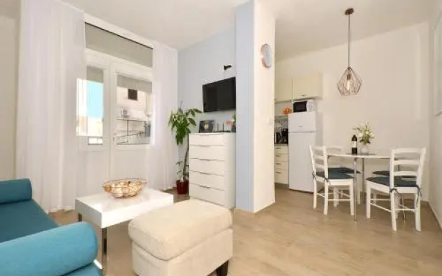 Apartment Arya
