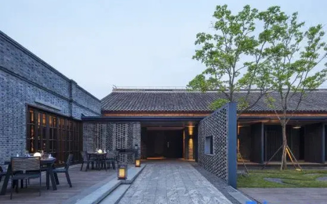 Chongqing Huafang Hotel