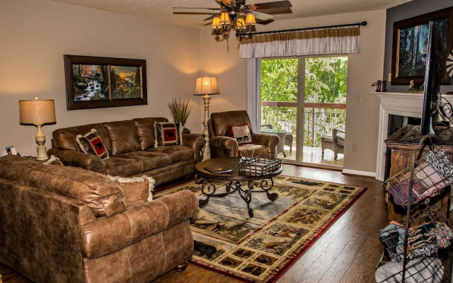 Cedar Lodge 402
