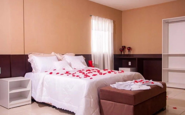 Lacazzona Hotel
