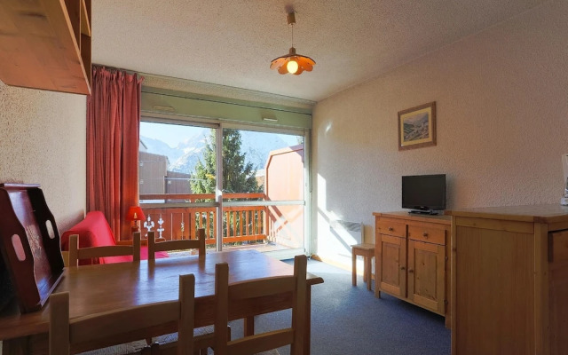 Studio in Les Deux Alpes With Balcony