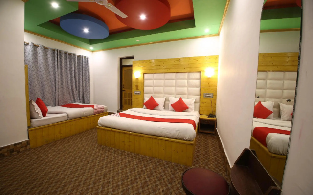 OYO 37706 Hotel Grand Inn