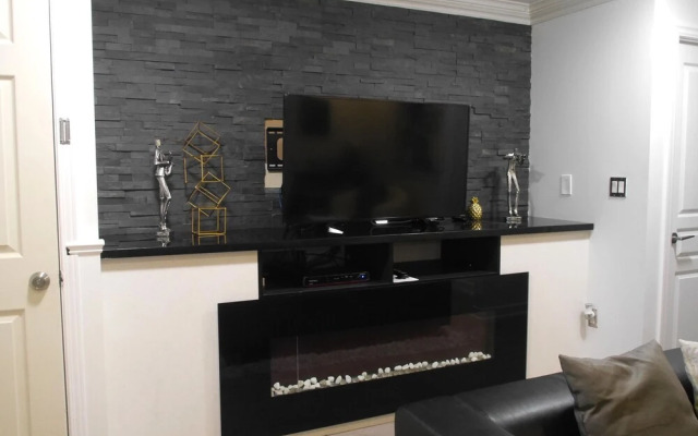 Newly Designed 1BR Condo