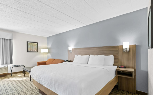Clarion Inn Cranberry Township