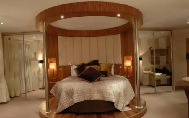 Villa Rose Hotel & V Spa