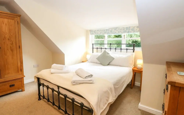 Oak Tree Lodge