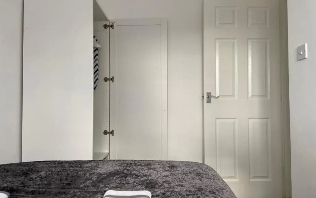 Stony Apartment House