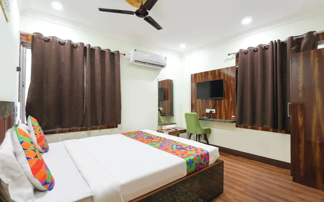 Fabhotel Aditya Guest House 4