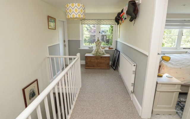 Guildford Farmhouse