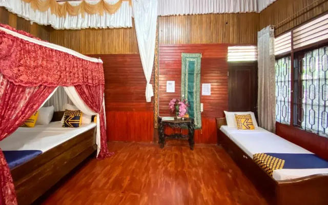 SPOT ON 2537 Bunda House