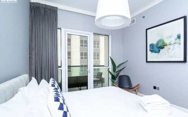 Swanky 1 BR Apt Marina Pinnacle